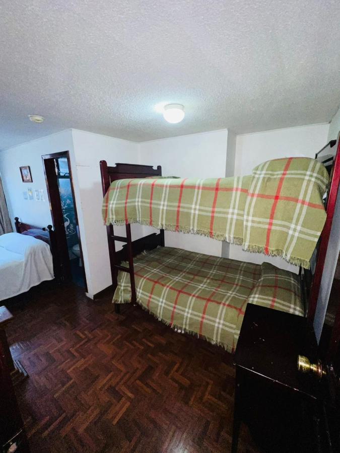 كويتو Hotel Estrellita Inn Alameda المظهر الخارجي الصورة